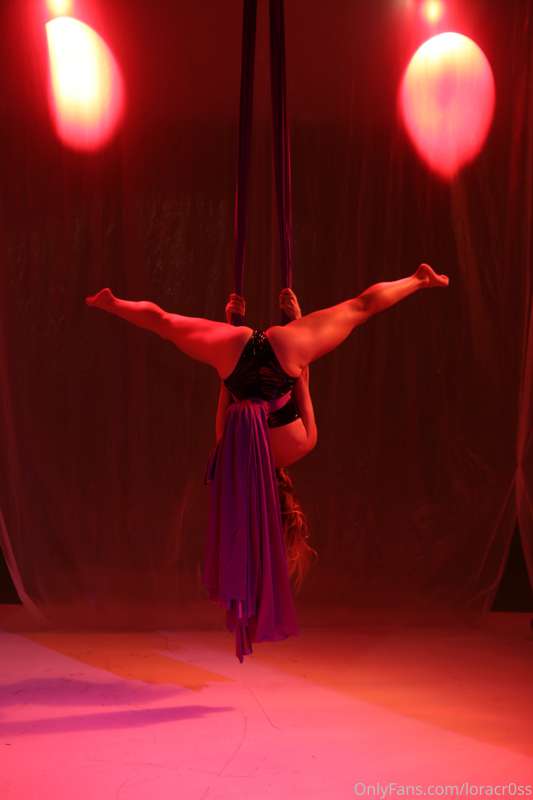 so Ryan Rose is an aerial fitness instructor...and i'm learn.. 5