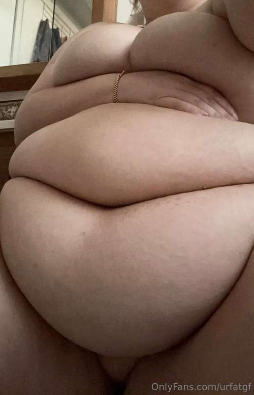 my first fat chat! unstuffed, jiggly, slightly bloated (i do.. 1