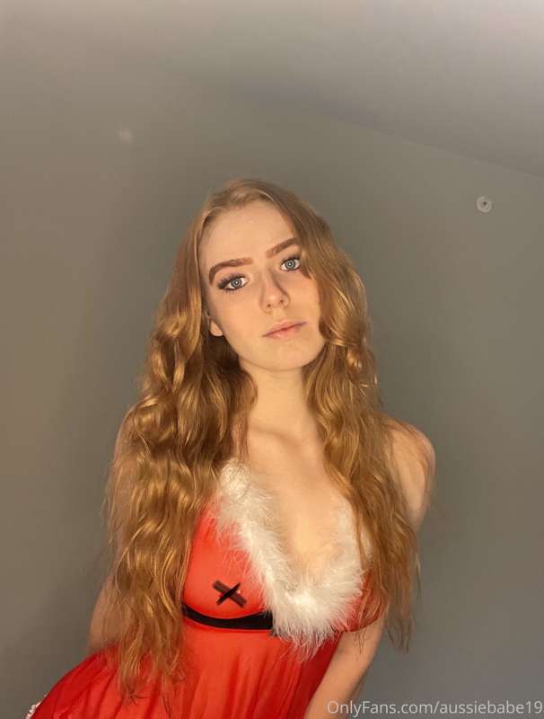 Hey baby.. i could use a cock in my mouth today my day has b..