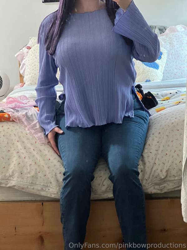 fit check! plus a little peak of what i’m wearing underneath..