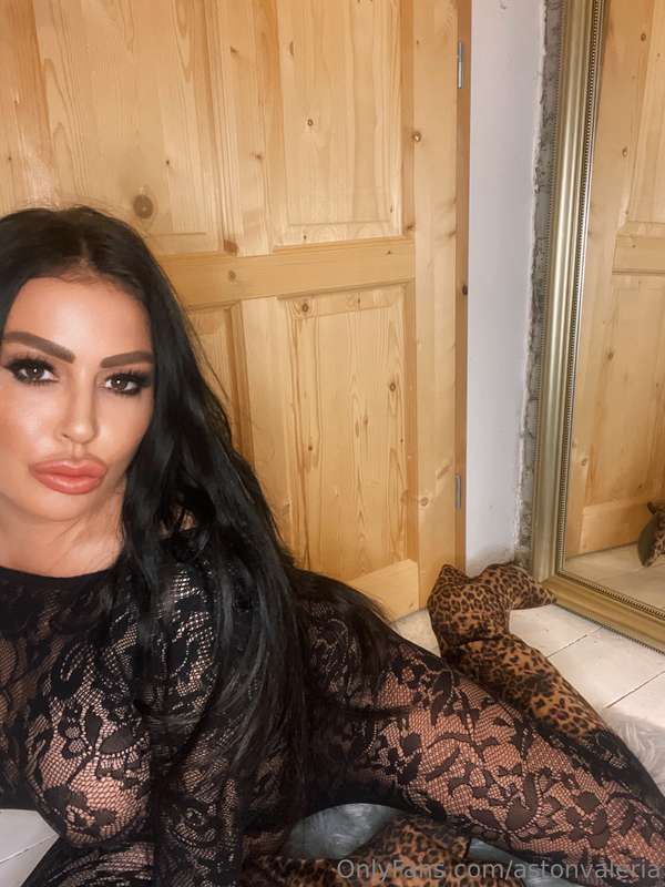 Astonvaleria - Onlyfans - 14 Jan, 2025 7