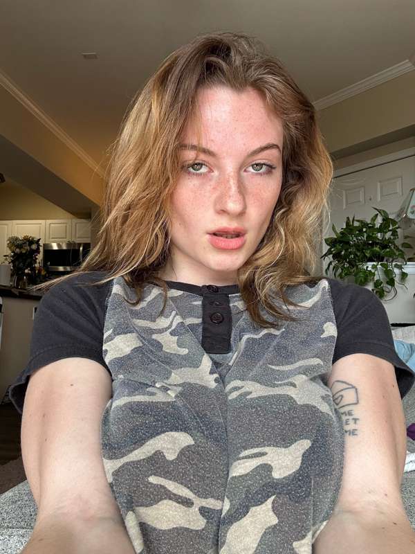 Going commando in camo 🙈 5