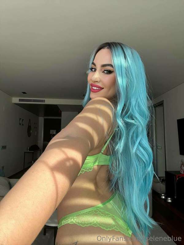 Naughty girl 24/7 😈😈