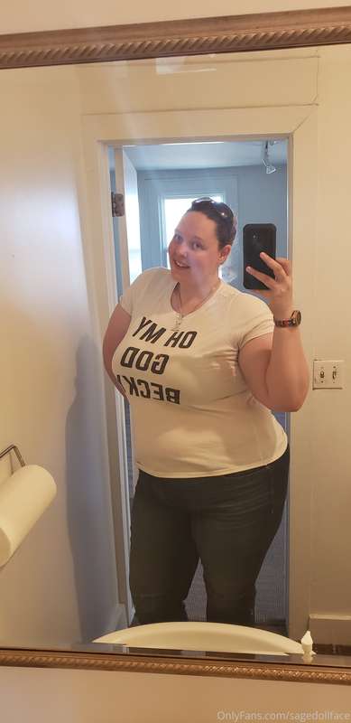Making that money and feeling cute tonight!