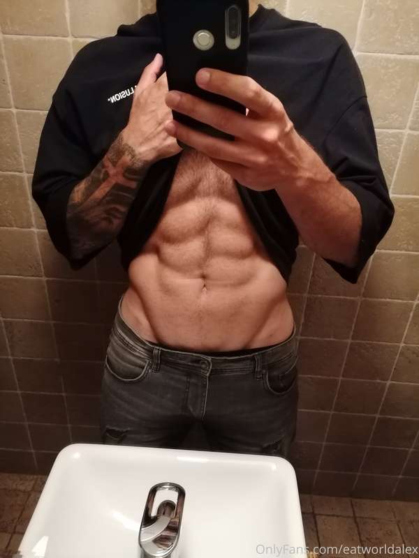🤗