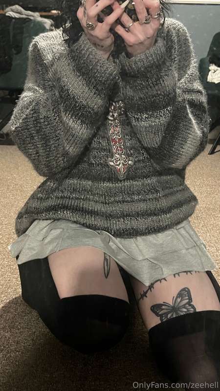 silly me! i went out in this skirt with no underwear on... i.. 5