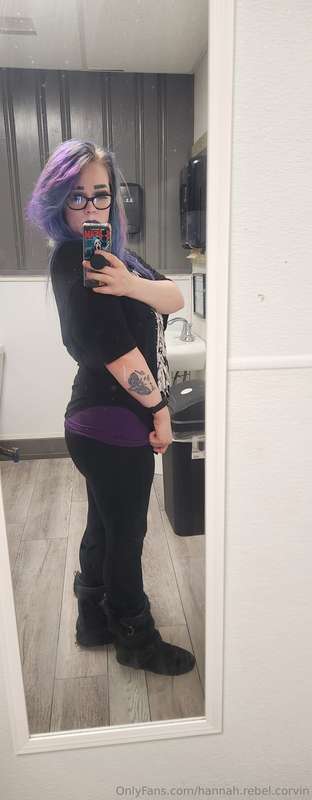 👻 1