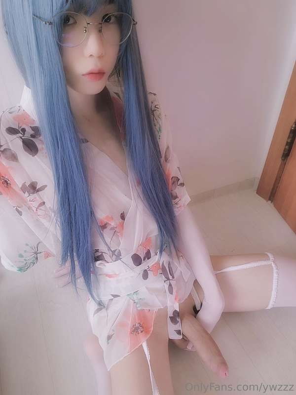 It was so hot that I took off my clothes and went to sleep, .. 2