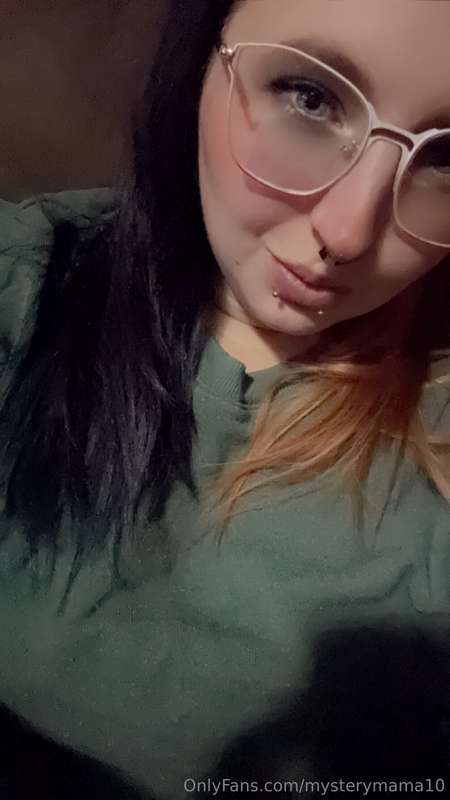 Mysterymama10 - Onlyfans - 12 Oct, 2024