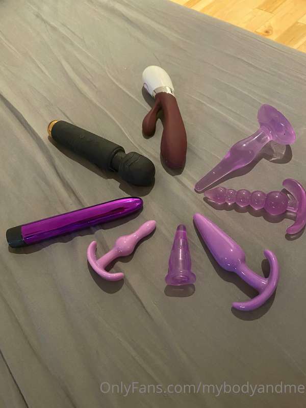 Take a look at my toys 😍  2 photos for more fun 💦💦💦 Which on.. 1