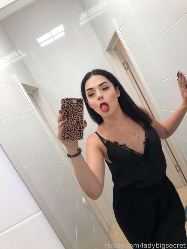 Ladybigsecret - Fansly - 04 Oct, 2022 2