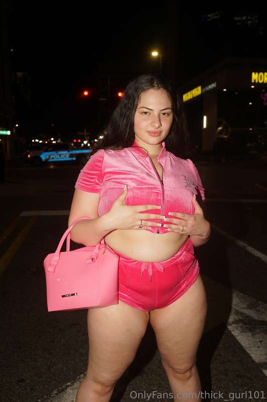 Thick_Gurl101 - Onlyfans - 04 Dec, 2023 10