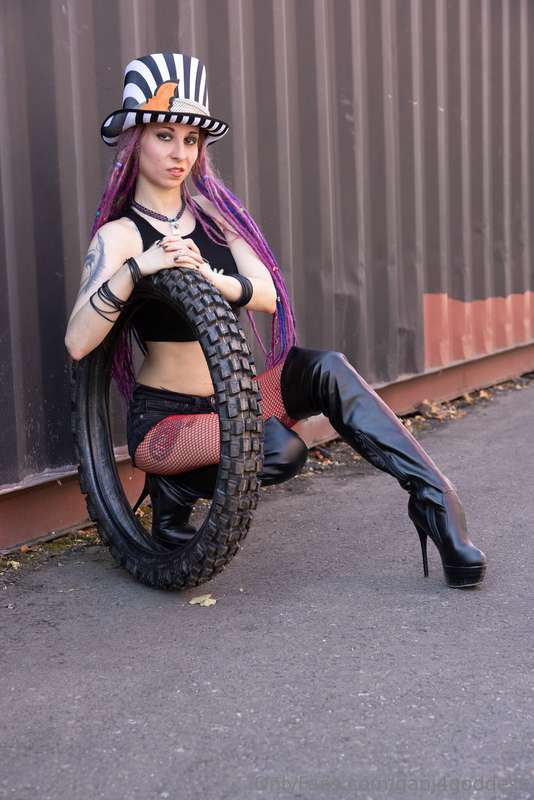 Ganj4Goddess - Onlyfans - 20 Jul, 2024 5