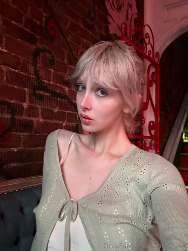 Recently I’ve been giving my skin a break and try to go out ..