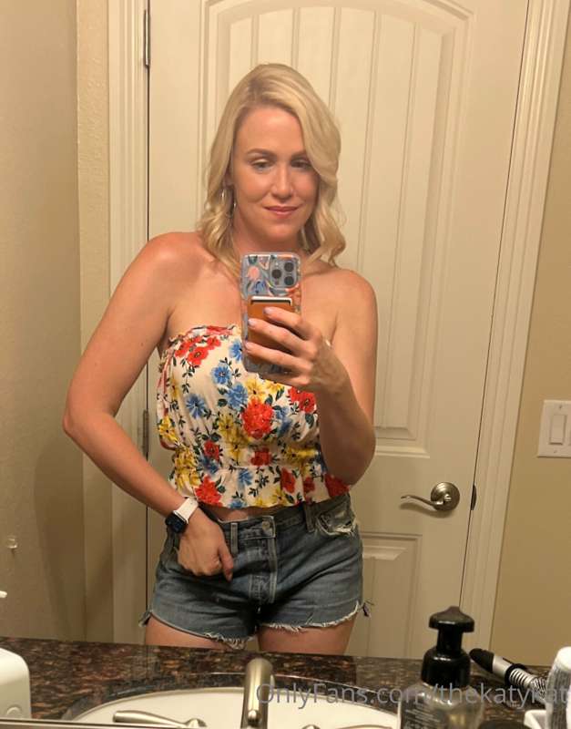 😜 1