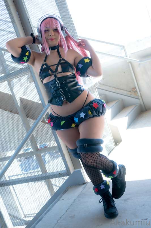 Hey daddy 🍭 Do you need some Super Sonico in your life?