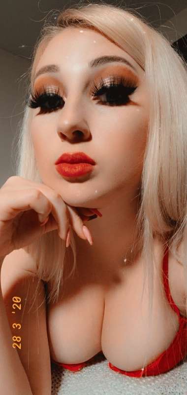 I just want to be titty fucked is that too much to ask?