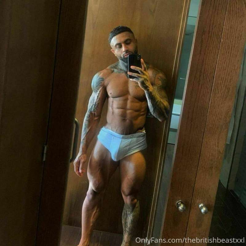 #ad PROMO (model tagged below)

TOP 0.3% PROFILE MASSIVE 1 D.. 2