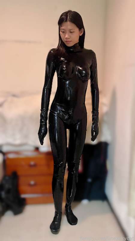 Latexskycat - Fansly - 18 May, 2025