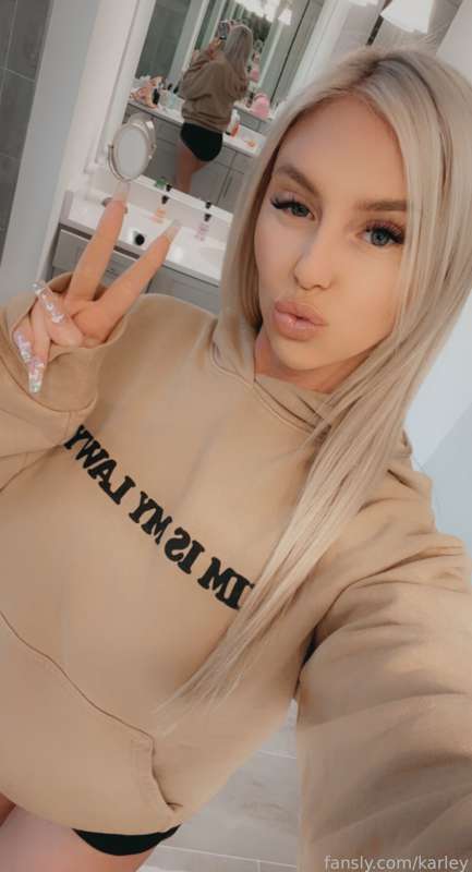 Karleystokes - Fansly - 01 Sep, 2021