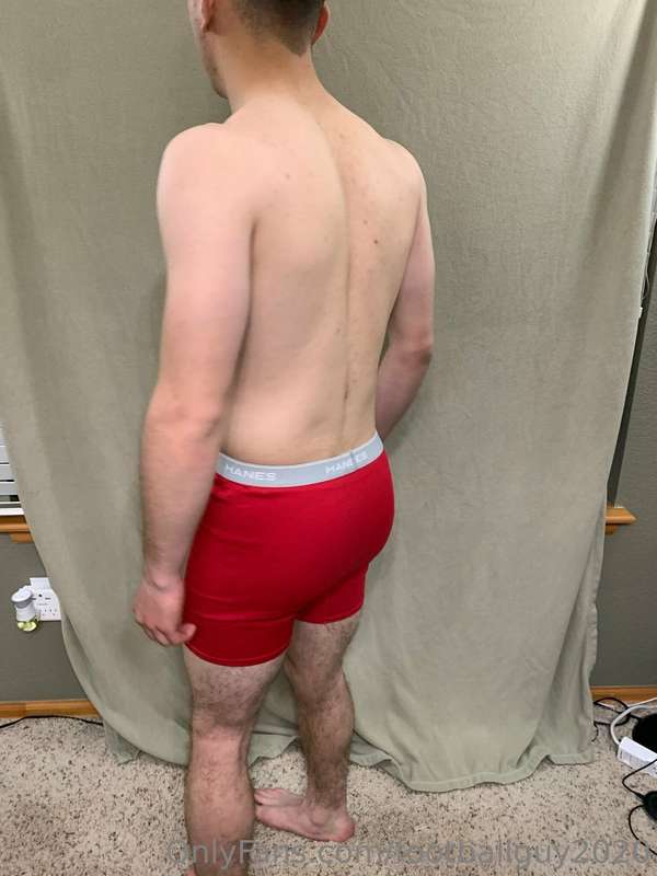 More undies pics from a photo shoot a while back - enjoy. Ca.. 34