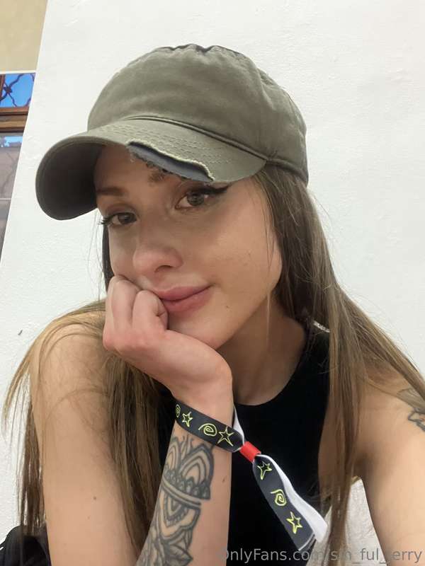 Life is a beautiful struggle.🤭