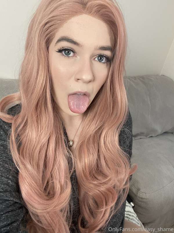 Weekend is almost here!! I have some new b/g, sucking and ma.. 1