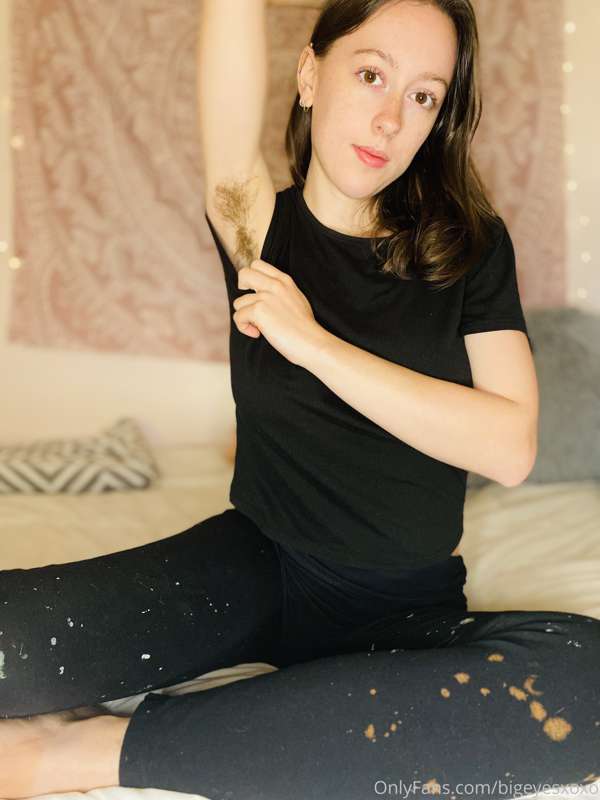 Can you tell I paint in these leggings? Lol 
Scroll to find .. 4
