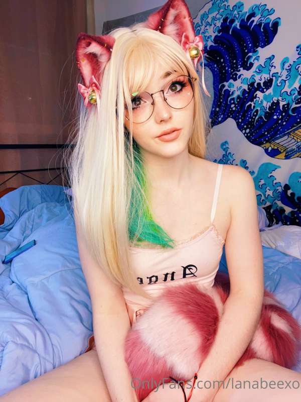 Im your good lil kitty, gimmie pets 1