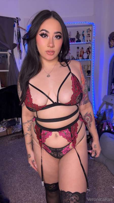 first half of the set 🖤 okay, maybe this is my favorite LOL .. 35