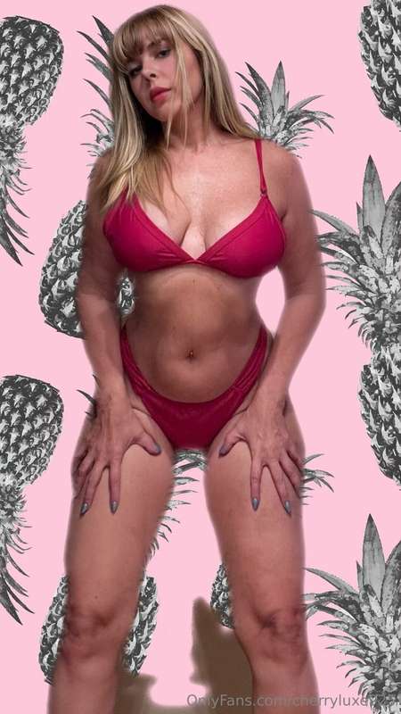 Love Pineapple