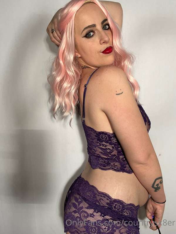 Purple and pink is one of my favorite colors what’s yours ? 1