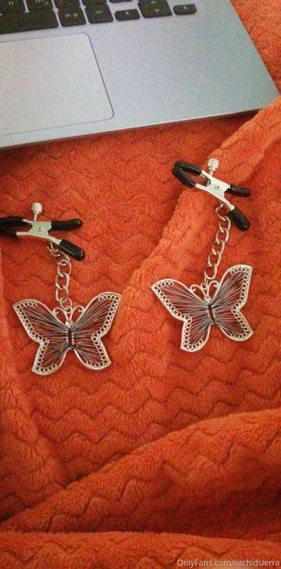 How adorable are these clamps like?? WHHATT look at them!!