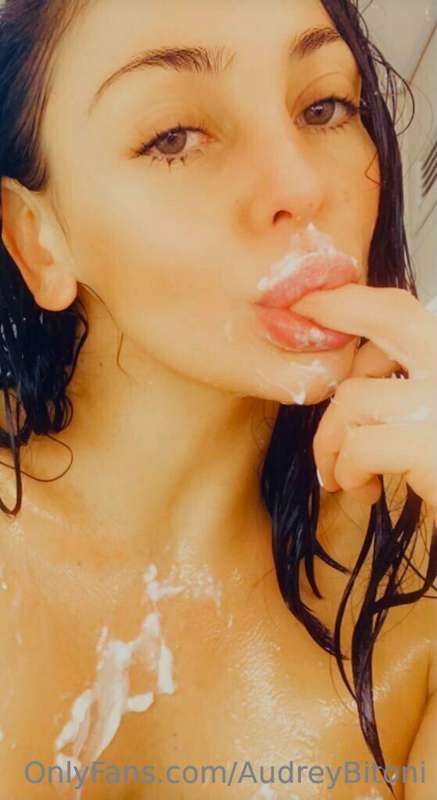 Yummy 💦💦💦💦