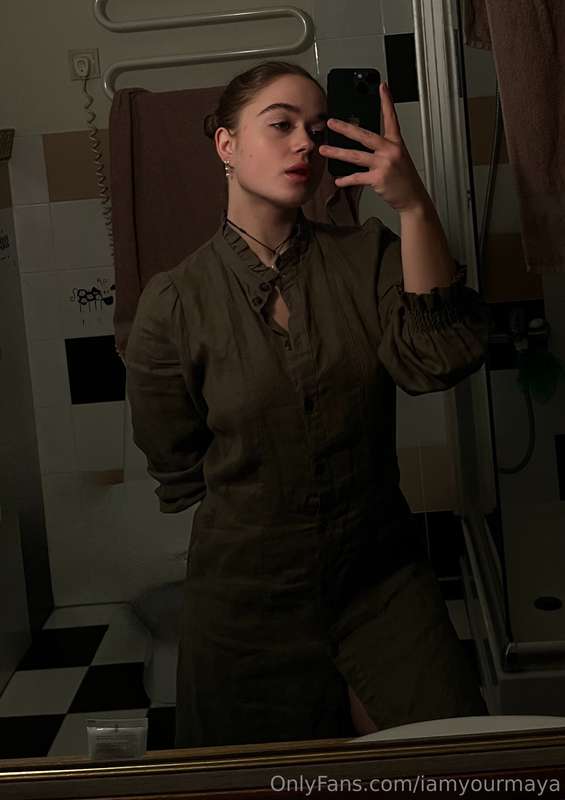 Maya_Daisy - Onlyfans - 22 Feb, 2025
