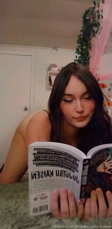wanna read while u eat me out 🥺