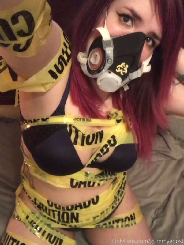 Biohazard ☣️ I’m toxic baby 💛 29