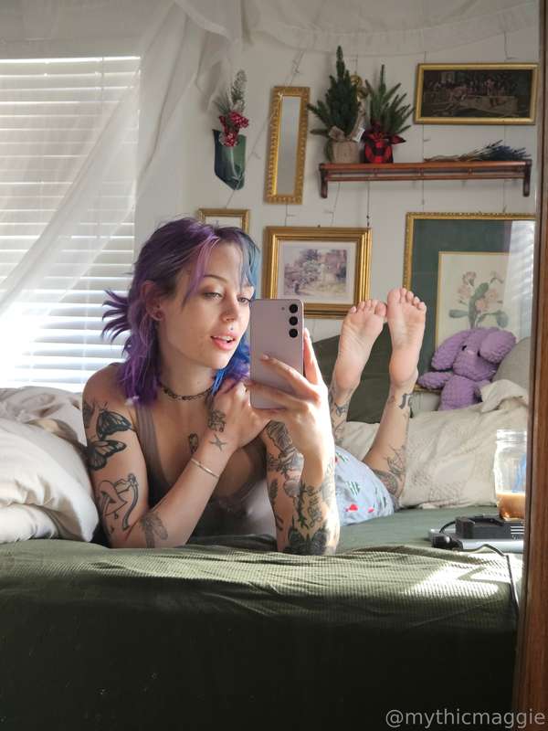 Good morning! The sunlight is hitting just right this mornin.. 2