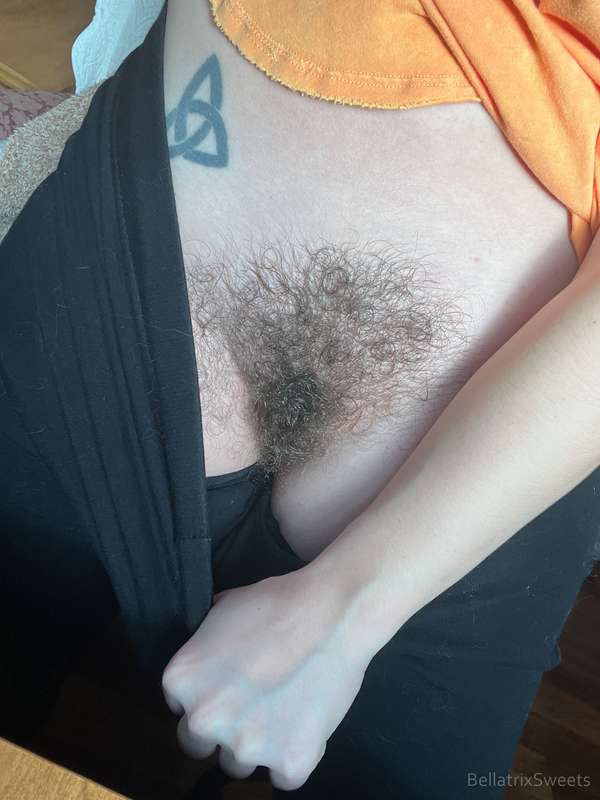 pubes ;) 2