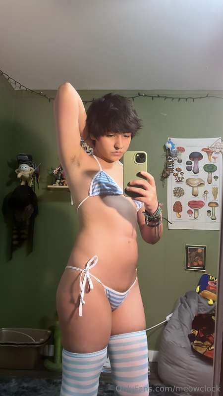 haiii im back c: i’ll be posting a video tomorrow!! 1