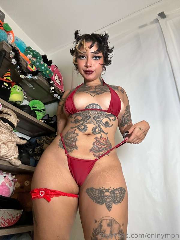 Betty in a bikini!! 31