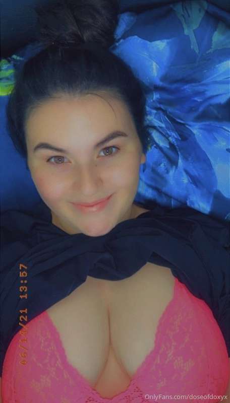 Pre work out pic 💪🏼🏋️‍♀️ Would you work out with me?🤡