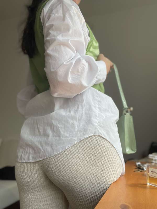 Wanna go get drünk at dinner and play with each other under ..