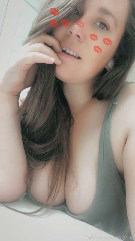 👅