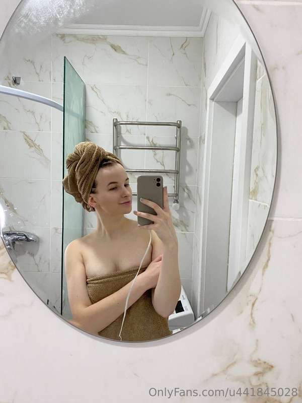 Maryy_18 - Onlyfans - 10 Jan, 2025
