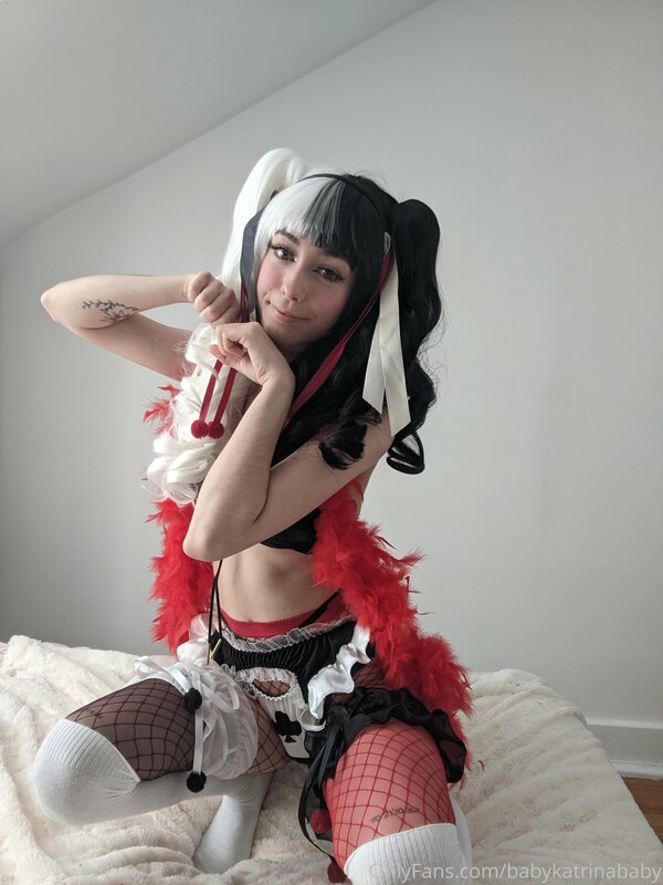 Wishing you the best valentine's day!! I wish we could netfl.. 4