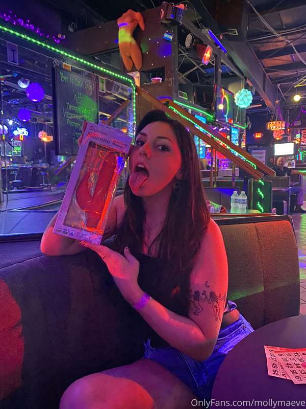 Sunday funday at the local sex club!!! 😜