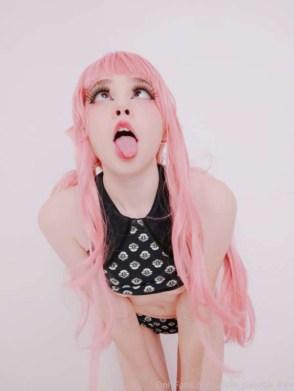 Do you like ahegao face?
So come see me in my premium page
h..