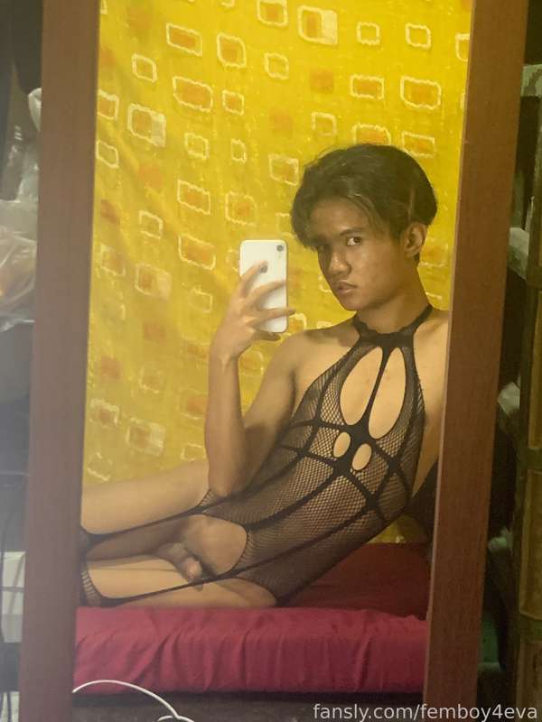 Femboy4Eva - Fansly - 13 May, 2022 6