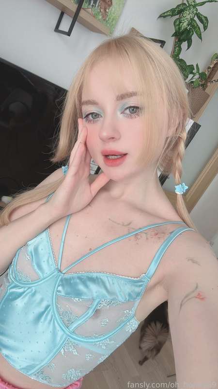 Princesa69 - Fansly - 26 Apr, 2023